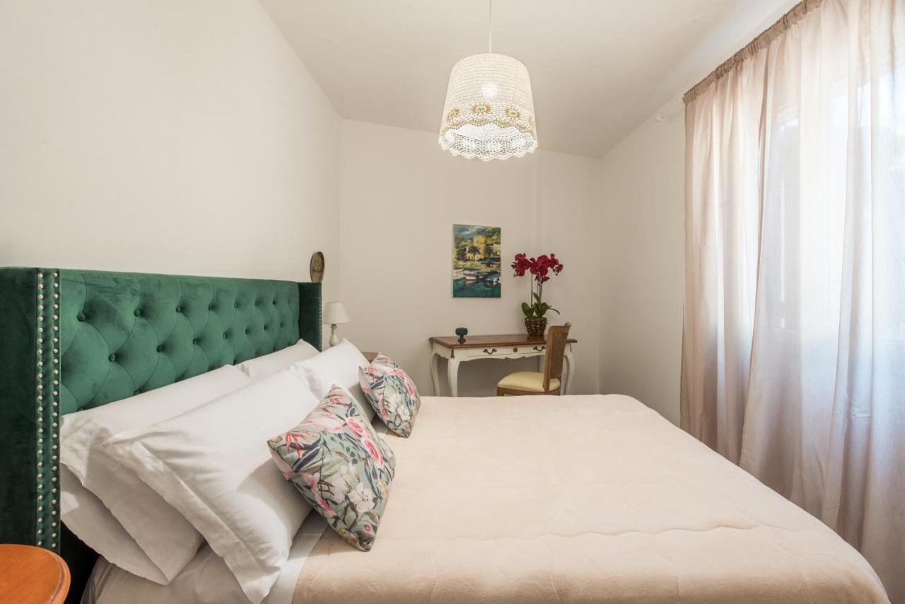 Villa Cinzia-150 Mt From The Beach Mondello Luaran gambar