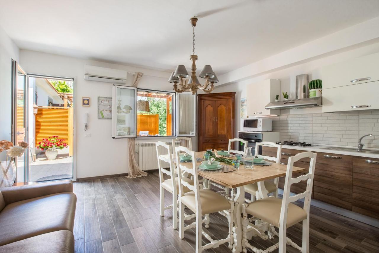 Villa Cinzia-150 Mt From The Beach Mondello Luaran gambar