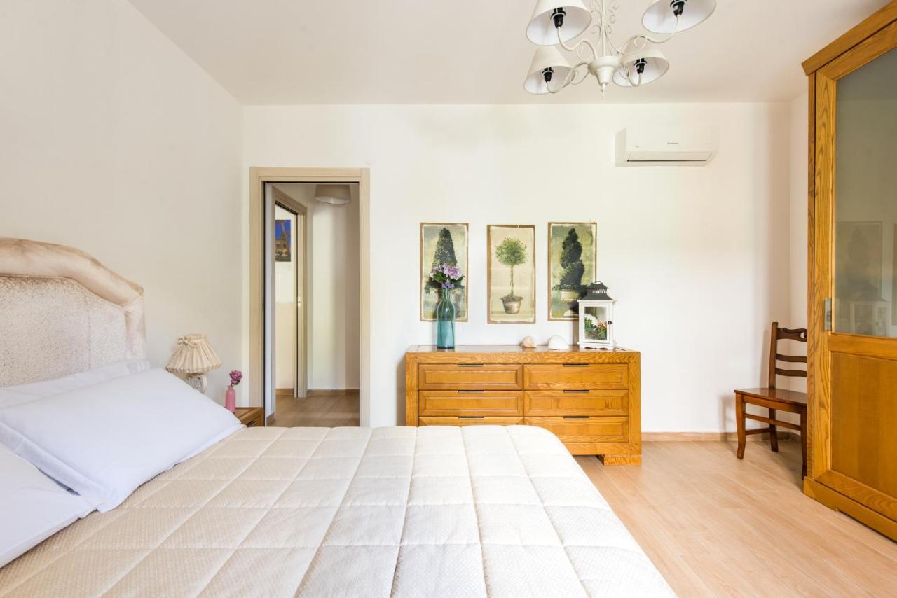Villa Cinzia-150 Mt From The Beach Mondello Luaran gambar