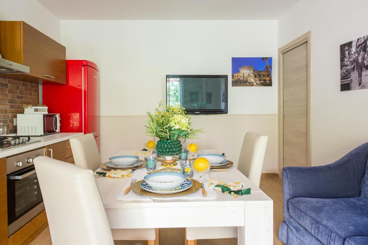 Villa Cinzia-150 Mt From The Beach Mondello Luaran gambar