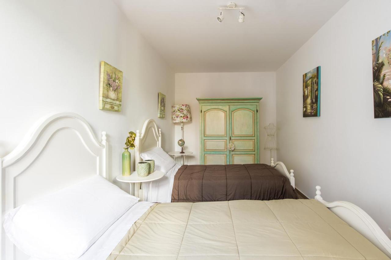Villa Cinzia-150 Mt From The Beach Mondello Luaran gambar