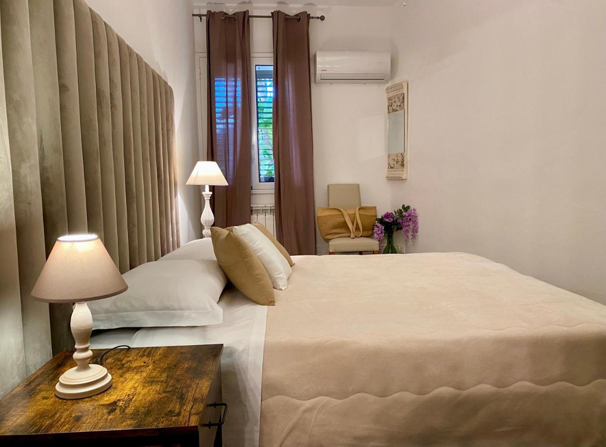Villa Cinzia-150 Mt From The Beach Mondello Luaran gambar
