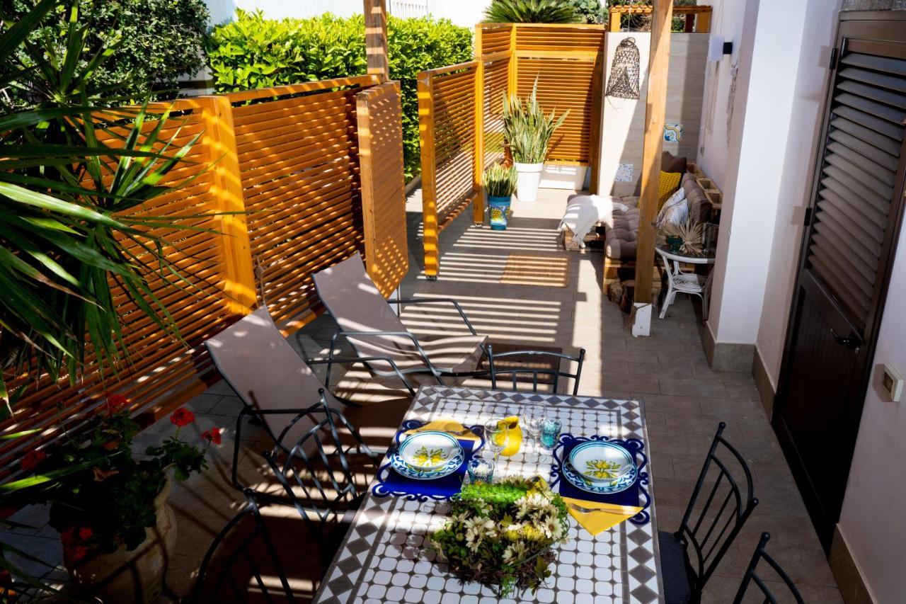 Villa Cinzia-150 Mt From The Beach Mondello Luaran gambar